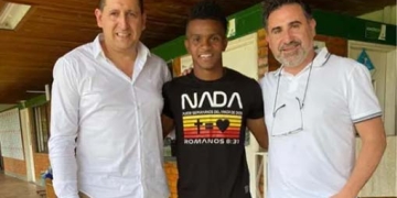 Enigmática foto de Darwin Andrade en la sede