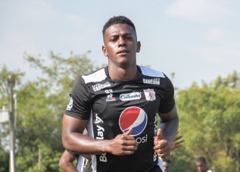 ¿América jugará ante Santa Fe con prendas de entrenamiento?