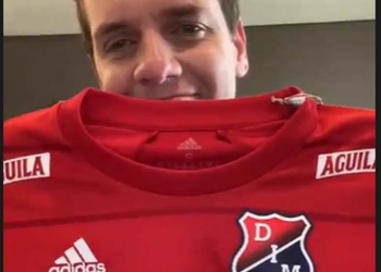 Jero Freixas y su imperdible reacción con la camiseta del DIM