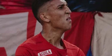 ¿Cuánto podría recibir el Medellín por Miguel Monsalve?