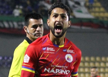 Jeison Medina: rescindió sin jugar y ahora va para la liga griega