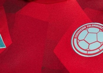 Precio, características y dónde venden la nueva camiseta roja de Colombia
