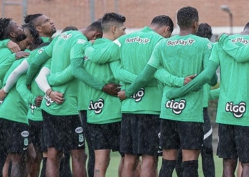 ¿Sorpresa? Entrenó con Nacional y podría jugar el clásico