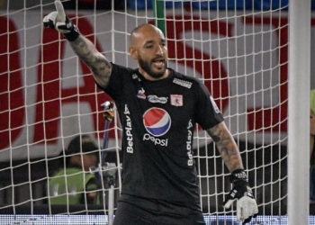 Diego Novoa: renovación y regreso a la titularidad