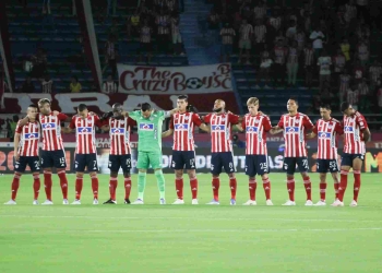 Junior: Termina contrato en diciembre y es pretendido por otros grandes