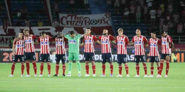 Junior: Termina contrato en diciembre y es pretendido por otros grandes