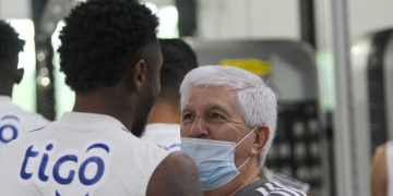 Comesaña: "La responsabilidad en Junior la tienen los mayores"