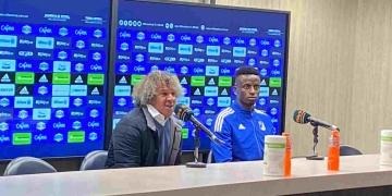 Gamero: Contento por Llinás y "nadie es bueno sin el equipo"