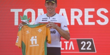 Mads Pedersen vuelve a ganar etapa en La Vuelta a España