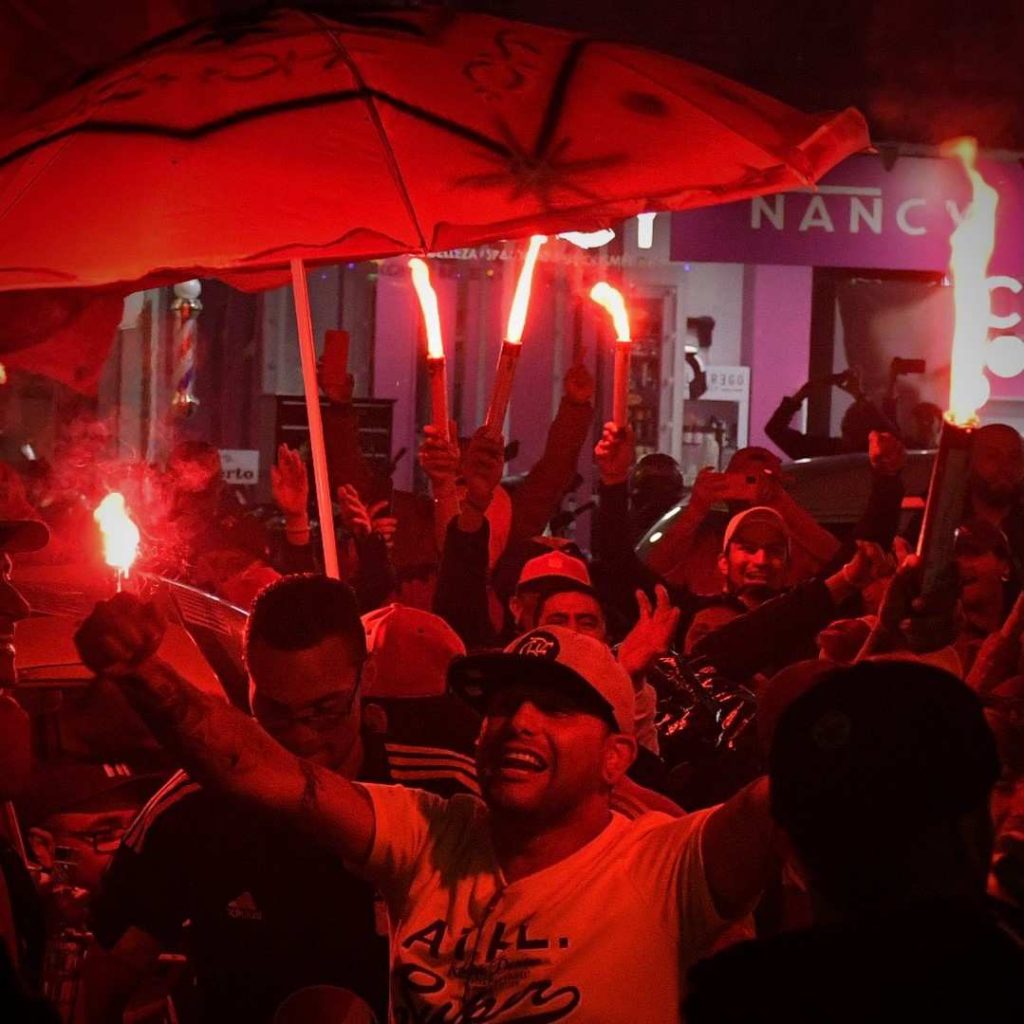 América rechazó la agresión sufrida por algunos hinchas
