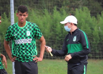 ¿Quién es Jacobo Salazar y por qué está inhabilitado en Nacional?