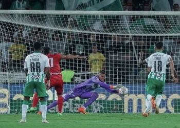 ¿Kevin Mier se adelantó en el penal ante Patriotas?