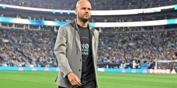 Nacional ya entabló negociaciones con un DT extranjero