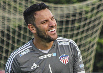 Las bajas de Junior para visitar a Unión: ¿Se lesionó Viera?