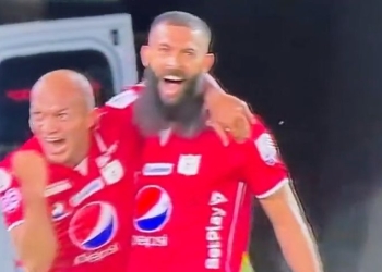 Por las nubes apareció Alejandro Quintana y pone a ganar al América