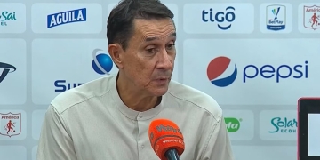 Guimarães: «Hicimos un partido completo» y los múltiples cambios en la nómina