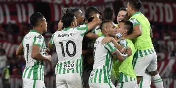 Nacional: desde Bélgica y Estados Unidos quieren a un titular