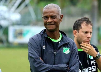 Checho Angulo, nuevo DT: “Esperemos que no sea un interinato”