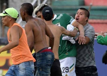 La reacción de Ernesto Hernández por las agresiones a Teo Gutiérrez