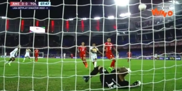 Diego Novoa no desentona y salva al América ante Tolima