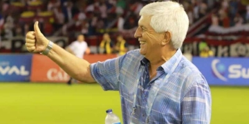 ¿Cuántas veces Julio Comesaña ha sido el DT de Junior?