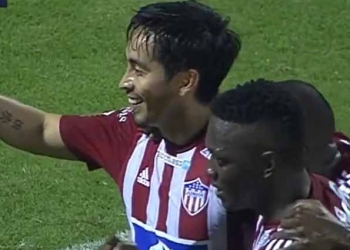 ¡Qué nivel, Sambueza! Tocata con Carmelo y golazo