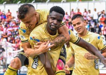 Marco Pérez la está rompiendo: doblete y pelea en la tabla de goleadores
