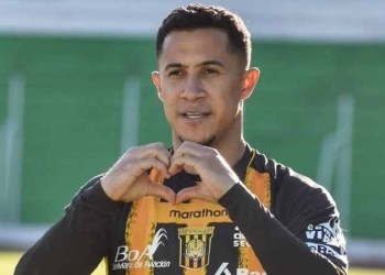 Michael Ortega: otro gol en The Strongest y peleando por otro título