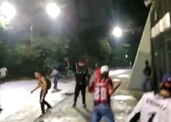 Pelea entre hinchas de Atlético Nacional y Medellín