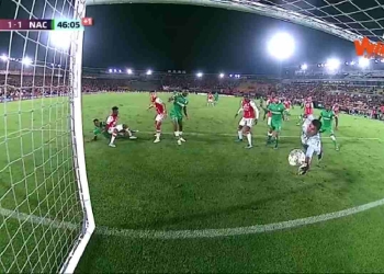 ¿No entró el balón? !Lo que tapó José Silva en el Santa Fe-Nacional!