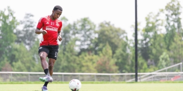 Edwin Mosquera se devuelve para Argentina: saldrá de la MLS