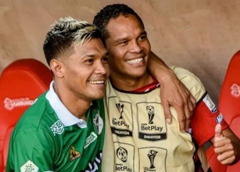 Bacca: "Me piden muchas camisetas, tres o cuatro por partido"