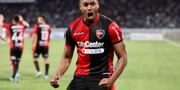 Willer Ditta se cotizó por las nubes tras su gran campaña en Argentina