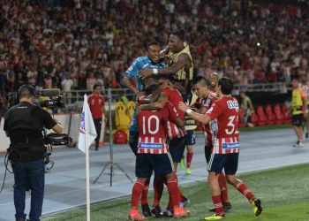 ¿Cómo es el fixture de Junior en los cuadrangulares semifinales?
