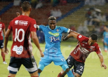 Medellín terminó penando y cedió puntos contra Jaguares en casa
