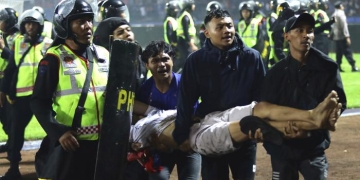 Primeros testimonios de la tragedia en Indonesia: "Vimos personas muriendo"