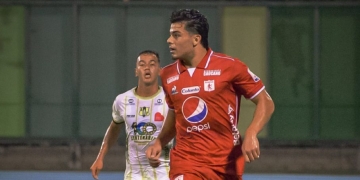 América vuelve a ganar y sigue dependiendo de sí mismo