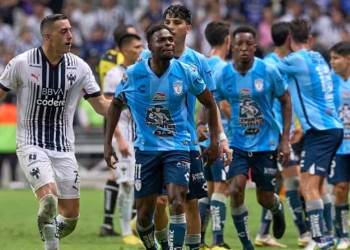 Cristian Arango, con otros tres colombianos en los Tuzos de México