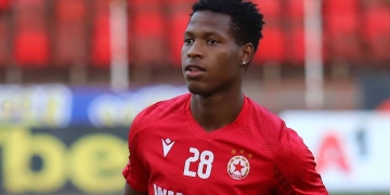 Brayan Moreno, el goleador colombiano que la rompe en Europa