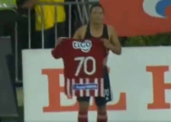¡A eso volvió Carlos Bacca a Junior! Gol en un momento clave