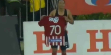 ¡A eso volvió Carlos Bacca a Junior! Gol en un momento clave