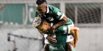 El futuro de Kevin Velasco: “Qué más quisiera que verlo triunfando afuera, pero…”