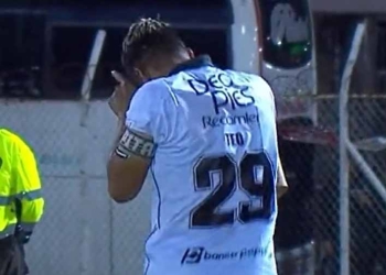 Golazo de Teo Gutiérrez en Rionegro: pecho y túnel al arquero