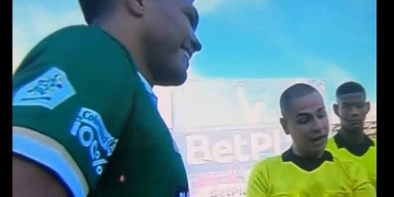 Lo que hizo Teo Gutiérrez en el sorteo de capitanes y no pasó inadvertido