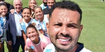 Edwin Cardona: ¿A Ecuador? Y lo que dijo el presidente de Racing de su futuro