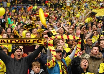 Watford, el equipo inglés que más futbolistas colombianos fichó. ¡Llegó el séptimo!