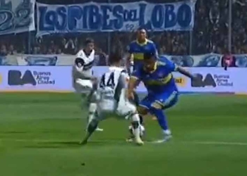Gimnasia vs. Boca duró 9 minutos: lujo de Fabra, incidentes y suspensión