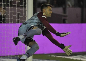 ¿Error de De Amores? Un gol que puede definir mucho en Argentina