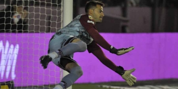 ¿Error de De Amores? Un gol que puede definir mucho en Argentina