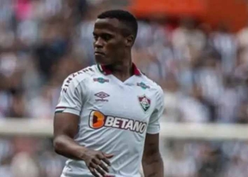 Jhon Arias es primera plana en Europa: ¡Lo quiere un grande!